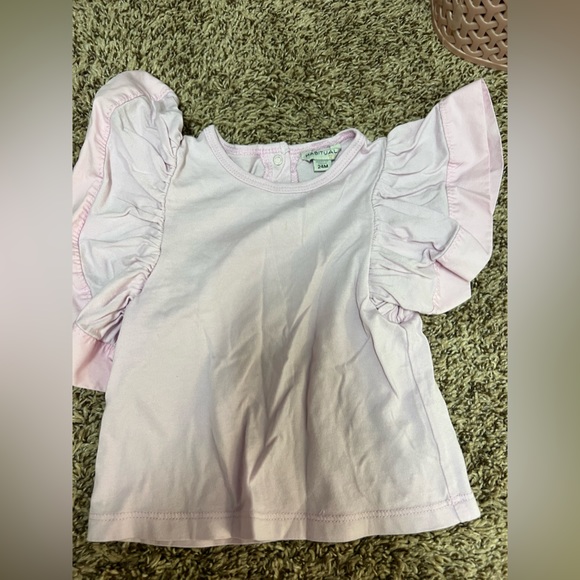 Habitual Girl Lavendar flutter sleeve top - Picture 2 of 3